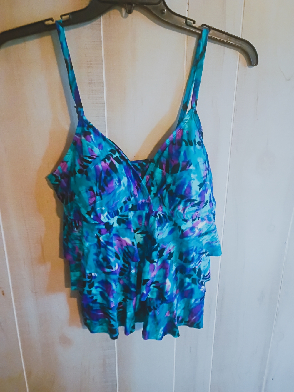 Catalina Women's Size XL Floral Teal Tankini Top Only